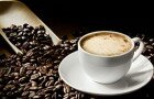 Coffee to Go oder Coffee to Stay: Europäer lassen sich beim Kaffee trinken Zeit